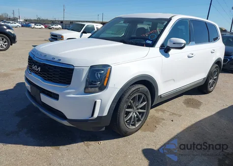 2022 Kia Telluride Lx z USA, uszkodzony, nr VIN 5XYP2DHC2NG214987